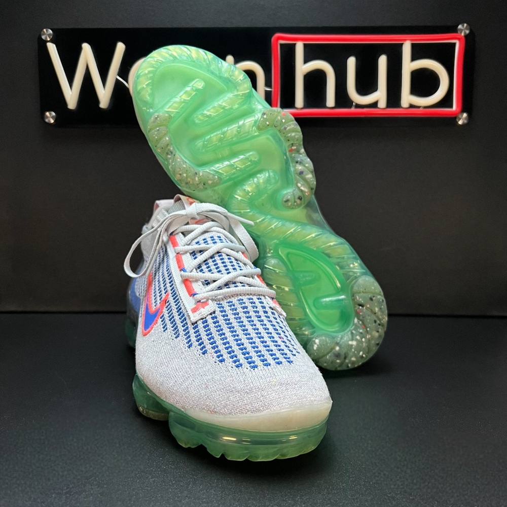 Nike Air VaporMax 2021 Flyknit Shoes • DQ3974-001 • Wolf Gray •Women’s Size 10